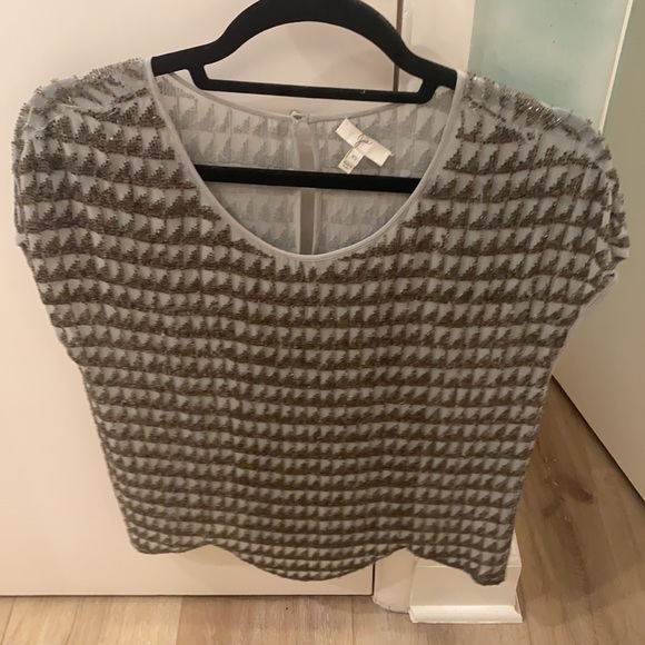 Joie Top Sequence - Picture 6 of 6